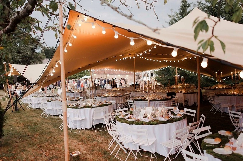 Mariage sous tente stretch